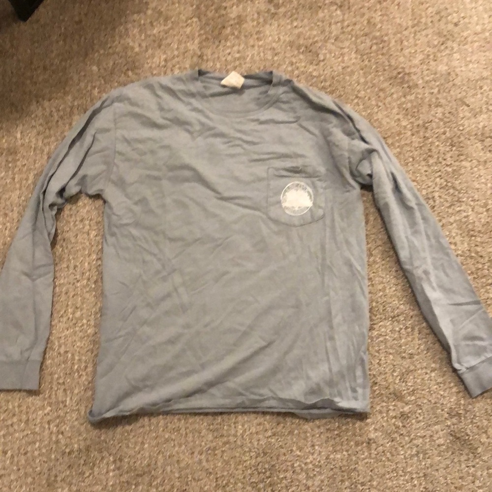 Comfort colors long sleeve tee!